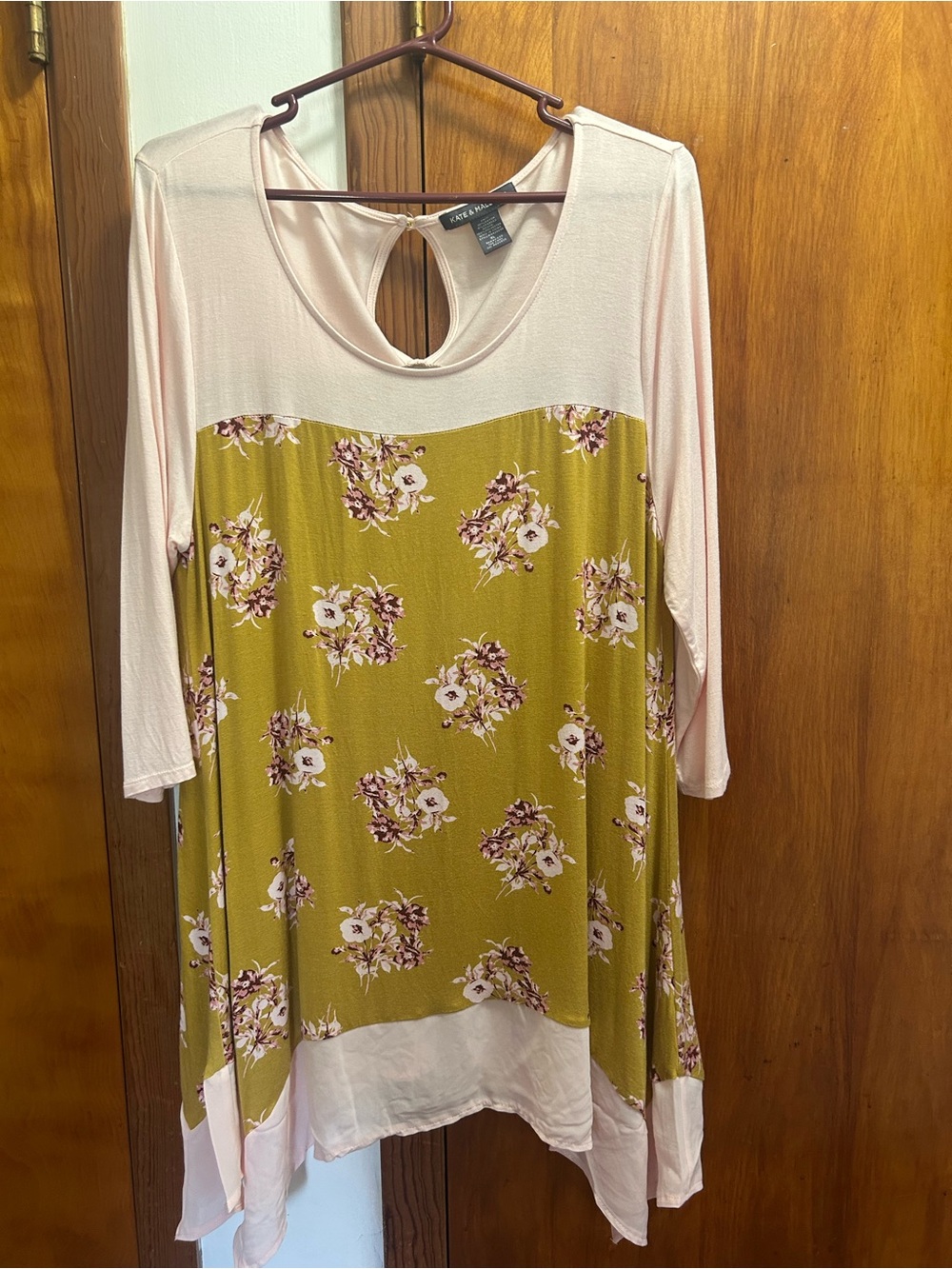 Lush Pink and Olive Floral Colorblock Tunic with Keyhole Back